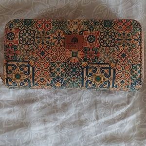Unique Corkcho wallet- beautiful colors/spacious!